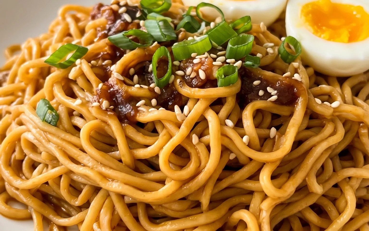 Easy Saucy Ramen Noodles